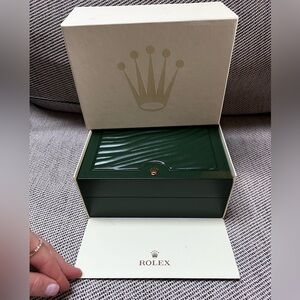 Rolex watch box green leather with wipe cloth and exterior cardboard box
